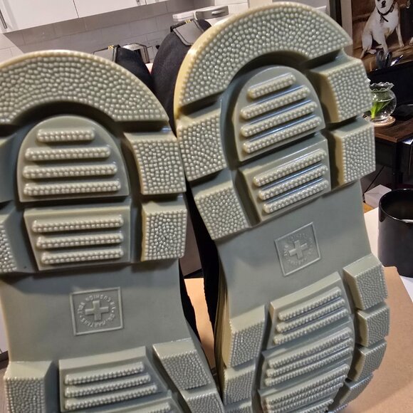 Dr. Martens Combs Boots Black Canvas 30826001 Black / Green Hi Mens Size 10 US - Picture 12 of 16